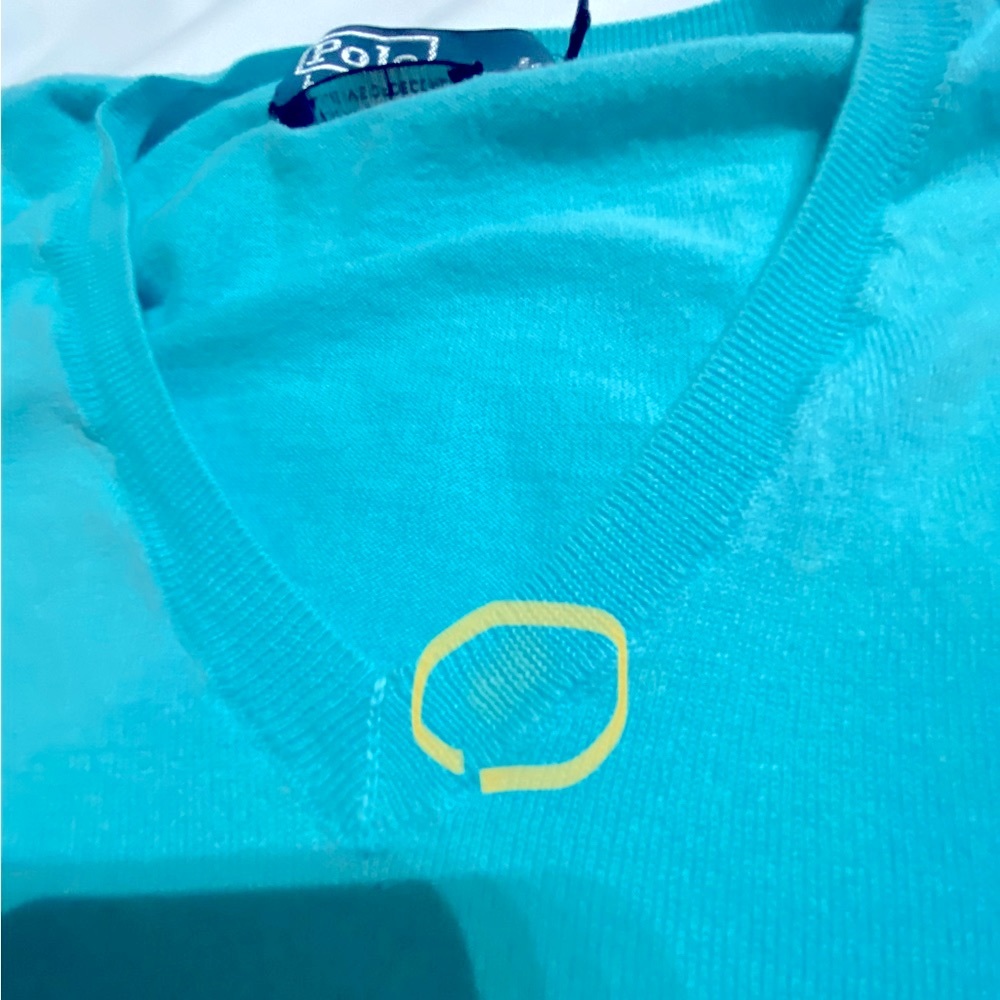 Polo by Ralph Lauren Woman’s size XL. V-Neck lightweight sweater. Gently Worn - Picture 11 of 14